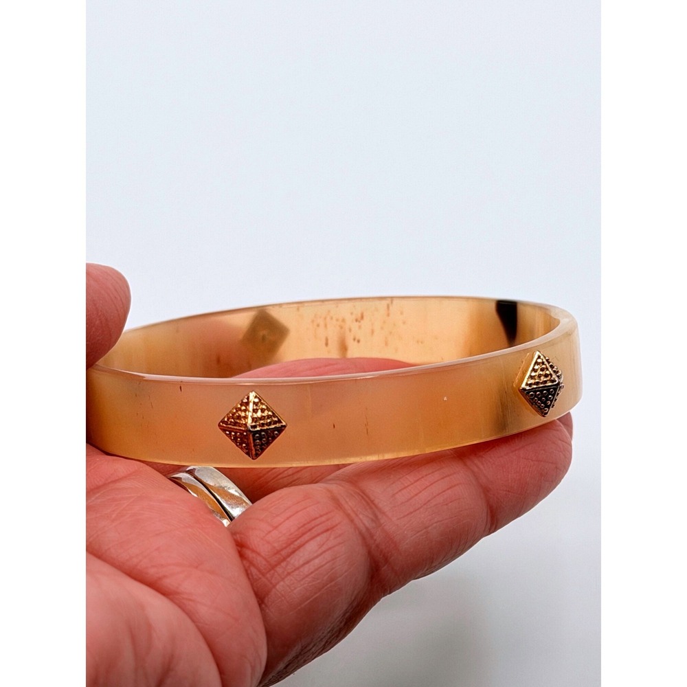 Honey Amber Resin Bangle Bracelet Gold Tone Pyramid Stud Boho Modernist Earthy - Picture 6 of 7